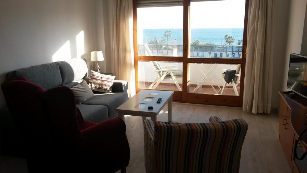 Atico En Rincon De La Victoria Appartement Buitenkant foto